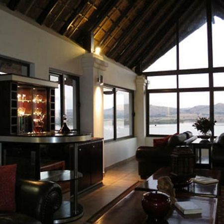 Galagos Lodge Hartbeespoort Exterior photo