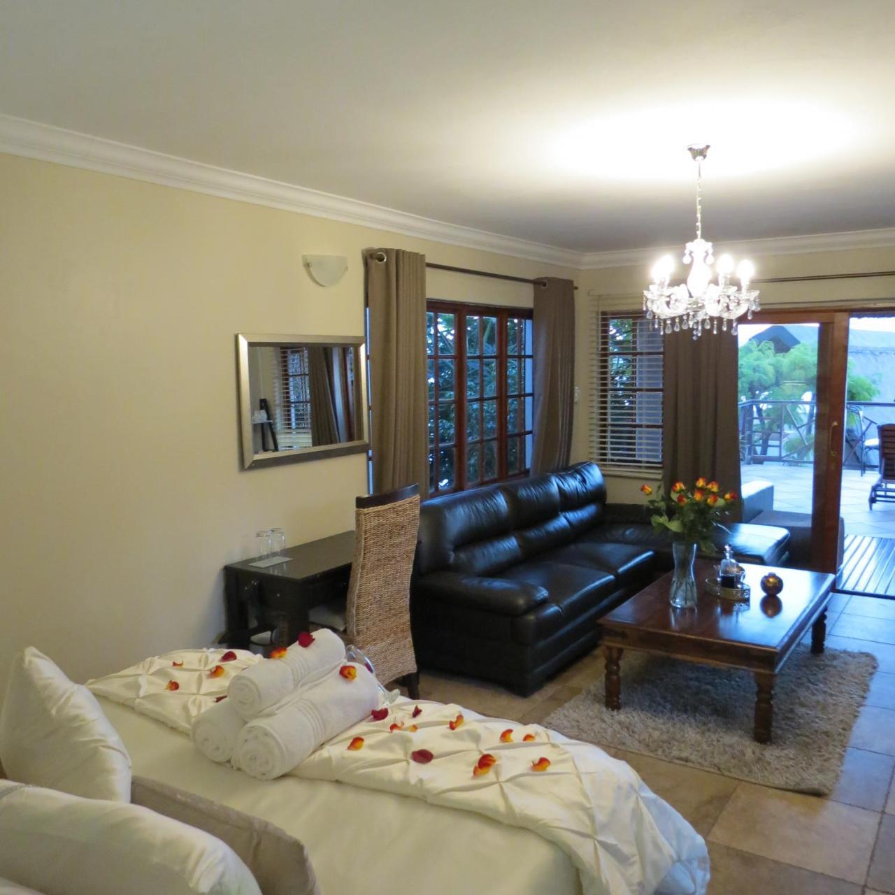 Galagos Lodge Hartbeespoort Exterior photo