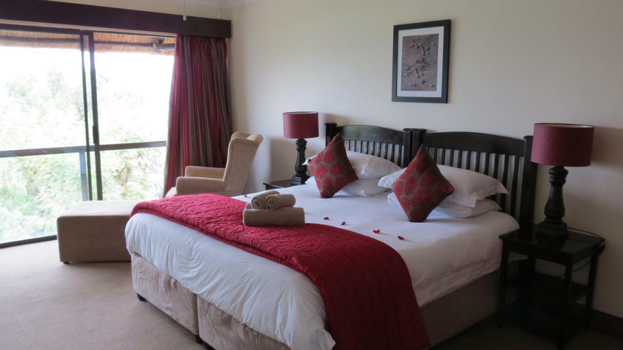 Galagos Lodge Hartbeespoort Exterior photo